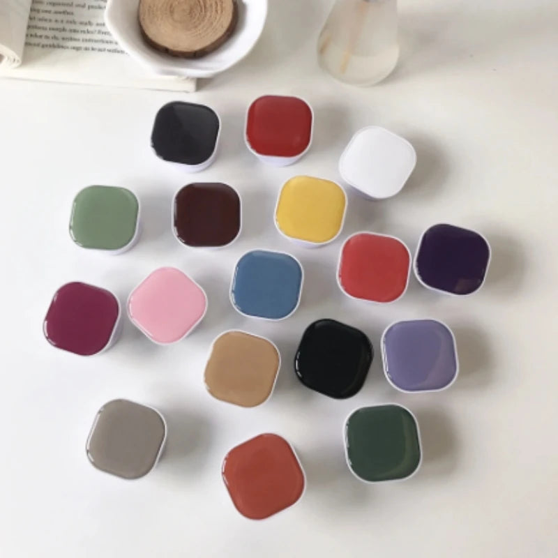 Cutesy™ Square Popping Sockets