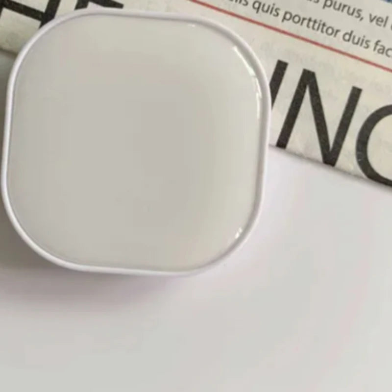 Cutesy™ Square Popping Sockets