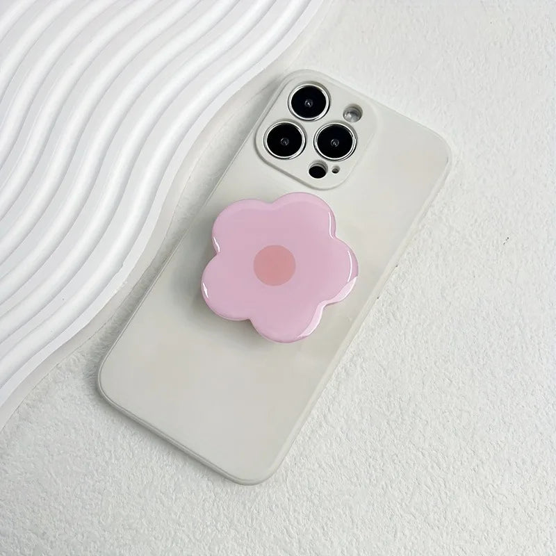Cutesy™ Flower Socket Pocket