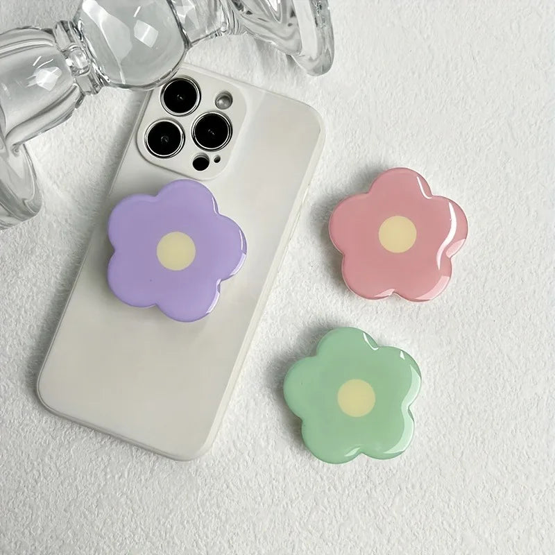 Cutesy™ Flower Socket Pocket
